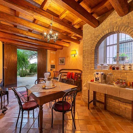 Maria Affittacamere Bed & Breakfast